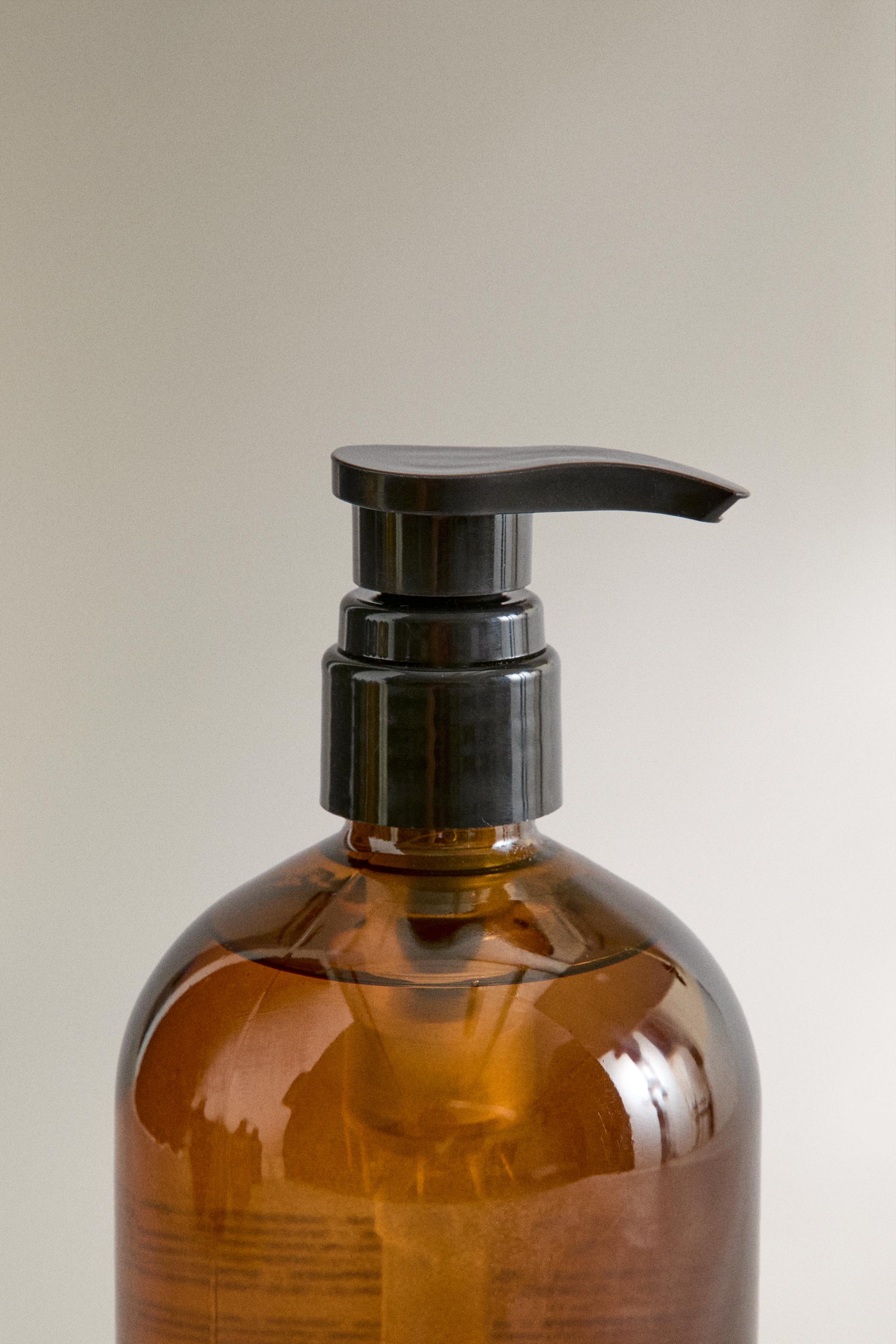 (34 oz) MUSK SHADES LIQUID BODY SOAP